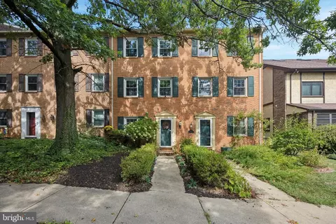 1317 W Tenth St, Wilmington, DE 19806