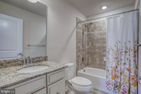 Bath - 414 Goodwick Dr, Middletown, DE 19709 photo 1 of 1