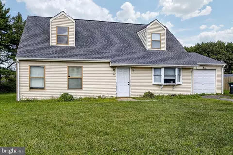6 Duet Ct, Newark, DE 19713 photo 5