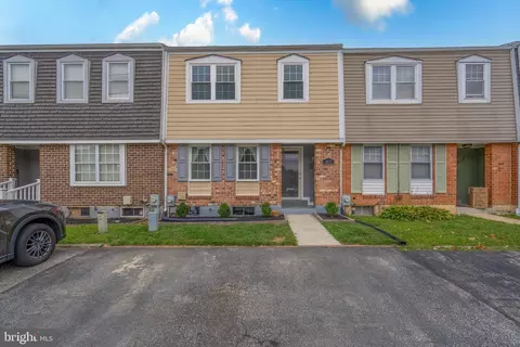 405 Monmouth Pl, Newark, DE 19702