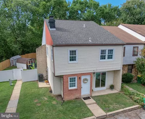 1608 Barnaby St, Newark, DE 19702