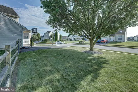 Exterior - 367 E Harvest Ln, Middletown, DE 19709 photo 5 of 22