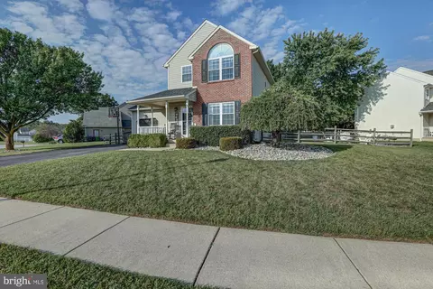 Exterior - 367 E Harvest Ln, Middletown, DE 19709 photo 2 of 22
