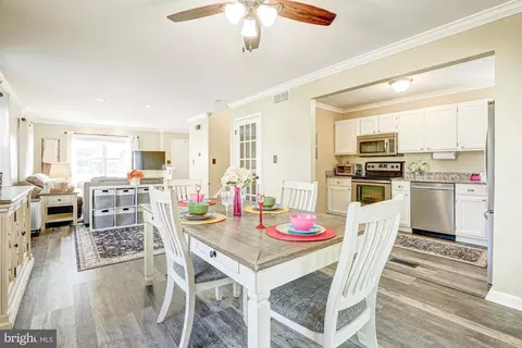 Dining - 367 E Harvest Ln, Middletown, DE 19709 photo 1 of 3