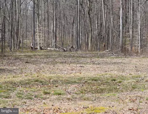 355 Masseys Church Rd, Smyrna, DE 19977