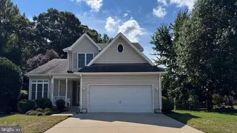 6 Viola Cir, Middletown, DE 19709