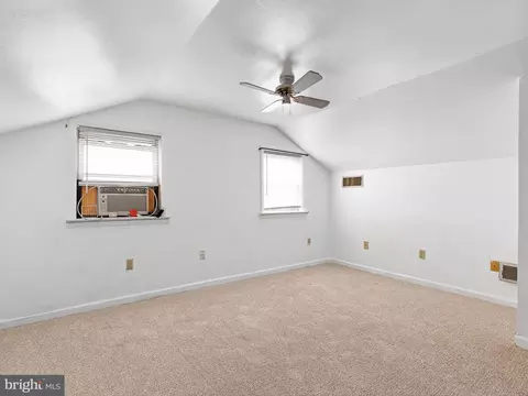 Bedroom - 105 E Skeet Cir, Bear, DE 19701 photo 6 of 7