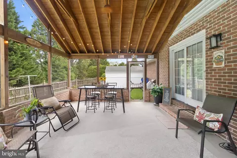 Exterior - 8 Wortham Ct, Bear, DE 19701 photo 4 of 21