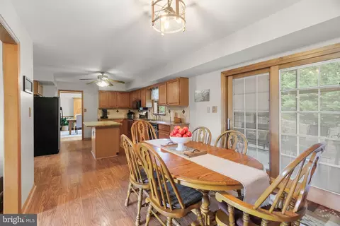 Dining - 8 Wortham Ct, Bear, DE 19701 photo 5 of 6