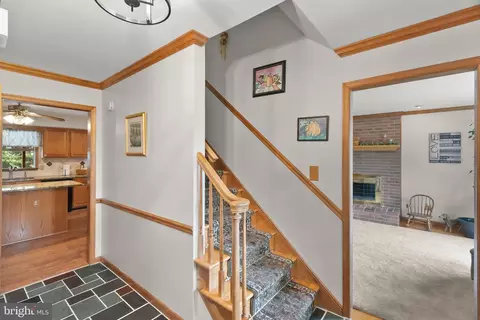 Entry Way - 8 Wortham Ct, Bear, DE 19701 photo 3 of 6