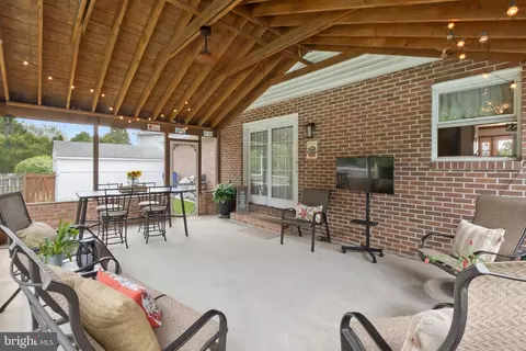 Exterior - 8 Wortham Ct, Bear, DE 19701 photo 3 of 21