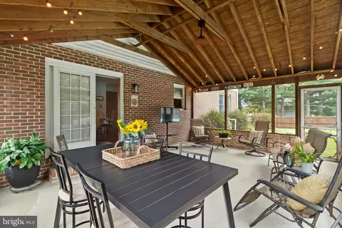 Exterior - 8 Wortham Ct, Bear, DE 19701 photo 7 of 21