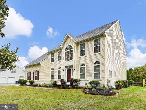 12 Willow Grove Mill Dr, Middletown, DE 19709