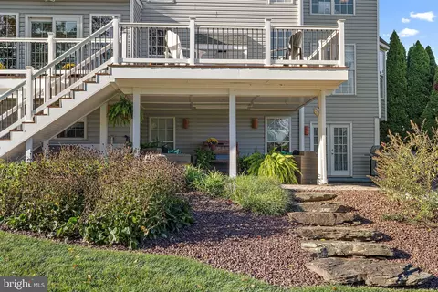 Exterior - 205 Robin Redbreast Rd, Newark, DE 19711 photo 7 of 13