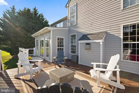 Exterior - 205 Robin Redbreast Rd, Newark, DE 19711 photo 6 of 13