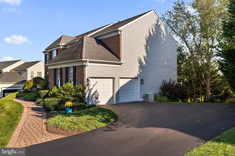 Exterior - 205 Robin Redbreast Rd, Newark, DE 19711 photo 11 of 13