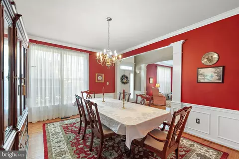 Dining - 205 Robin Redbreast Rd, Newark, DE 19711 photo 2 of 6