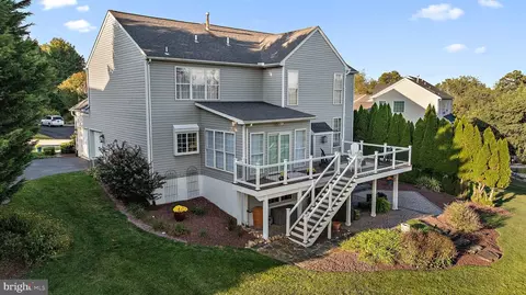 Exterior - 205 Robin Redbreast Rd, Newark, DE 19711 photo 9 of 13