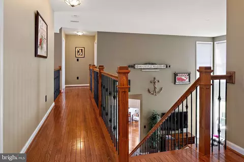 Entry Way - 205 Robin Redbreast Rd, Newark, DE 19711 photo 5 of 5