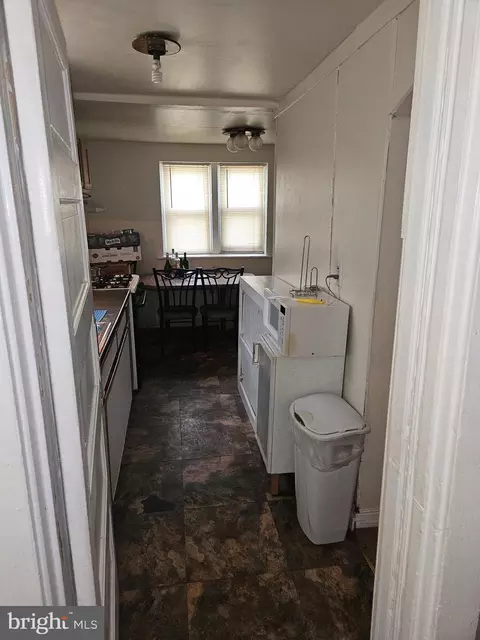 Entry Way - 101 E Thirty Fifth St, Wilmington, DE 19802 photo 1 of 1