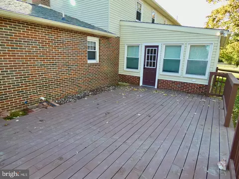 Exterior - 16 Carol Ann Ct, Bear, DE 19701 photo 11 of 15