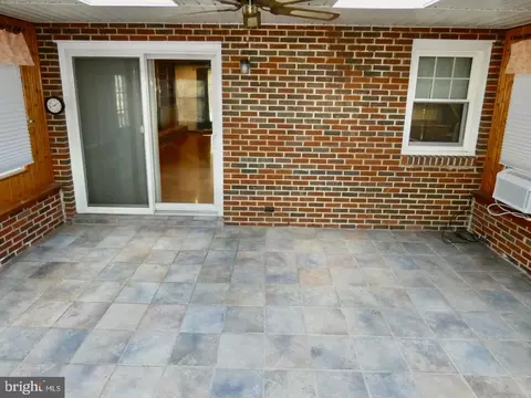 Exterior - 16 Carol Ann Ct, Bear, DE 19701 photo 6 of 15