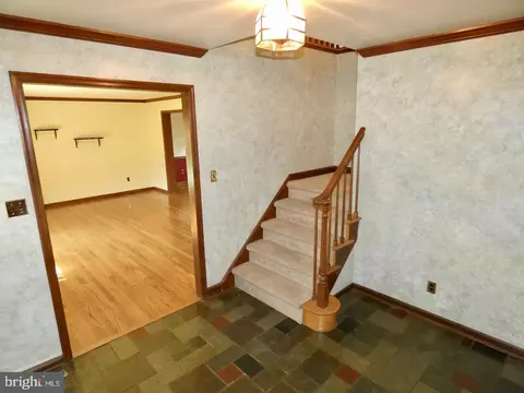 Entry Way - 16 Carol Ann Ct, Bear, DE 19701 photo 1 of 7