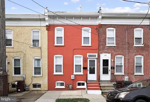 210 Lower Oak St, Wilmington, DE 19805