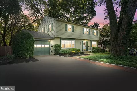 112 Delview Dr, Wilmington, DE 19810