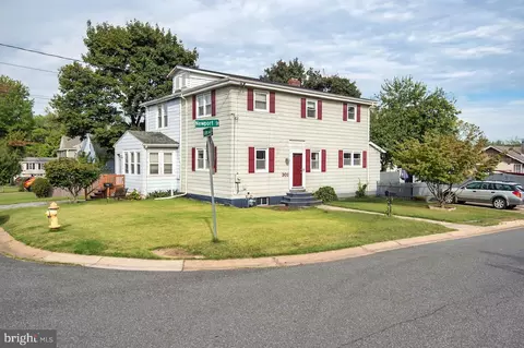 301 Matthes Ave, Wilmington, DE 19804