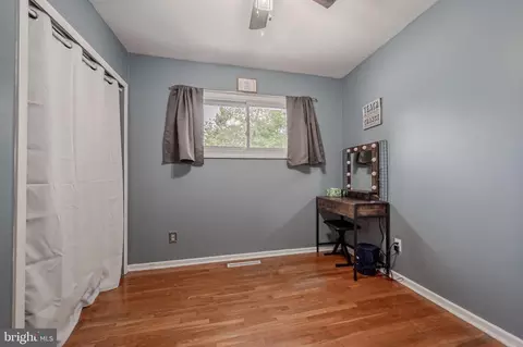 Bedroom - 607 Ilse Dr, Newark, DE 19713 photo 5 of 9