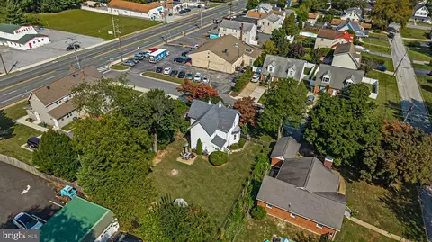 View/Area - 2 E Delaware Ave, Wilmington, DE 19809 photo 6 of 8