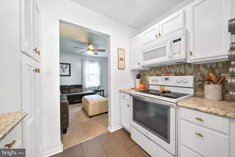 Kitchen - 906 8th St, Newark, DE 19711 photo 1 of 4