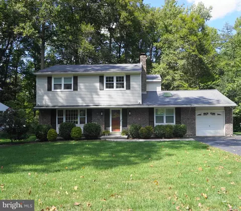 420 Arbour Dr, Newark, DE 19713