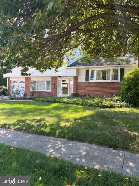 1243 Ipswich Dr, Wilmington, DE 19808