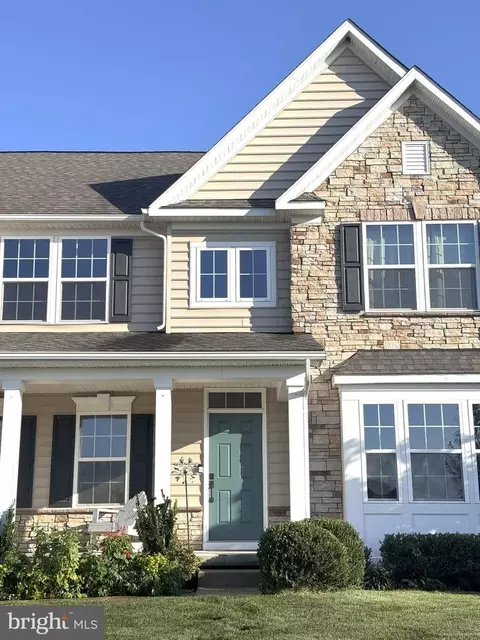 Exterior - 8 Melissa Dr, Middletown, DE 19709 photo 8 of 11