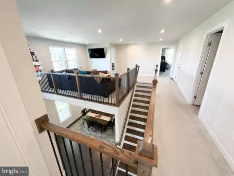 Entry Way - 8 Melissa Dr, Middletown, DE 19709 photo 3 of 10