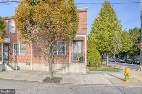 1235 N Claymont St, Wilmington, DE 19802