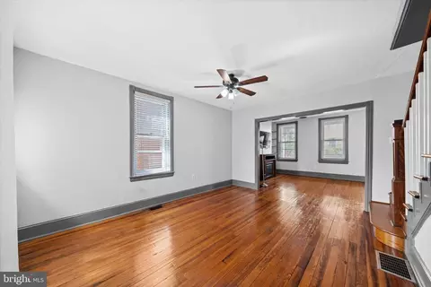 Living - 111 E Second St, New Castle, DE 19720 photo 6 of 6