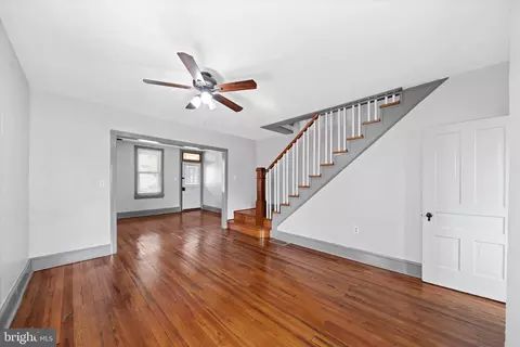 Living - 111 E Second St, New Castle, DE 19720 photo 5 of 6