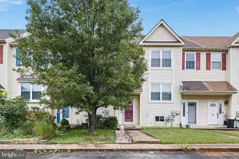 47 Franklin Dr, Middletown, DE 19709