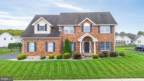 104 Delilah Dr, Bear, DE 19701