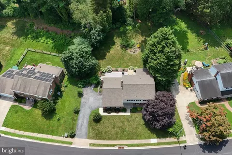 View/Area - 213 Hanover Pl, Newark, DE 19711 photo 2 of 2