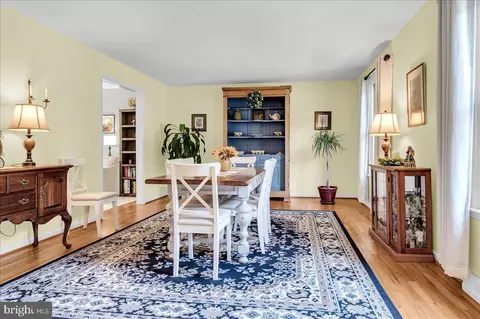 Dining - 213 Hanover Pl, Newark, DE 19711 photo 1 of 4