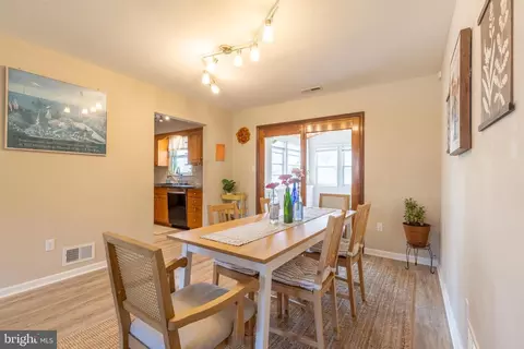 Dining - 4 Reyburn Ct, Bear, DE 19701 photo 2 of 2