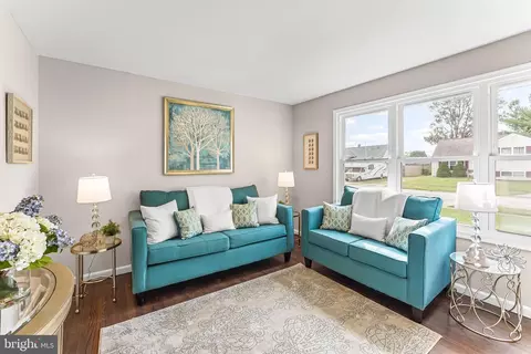 Living - 28 Merry Rd, Newark, DE 19713 photo 1 of 1
