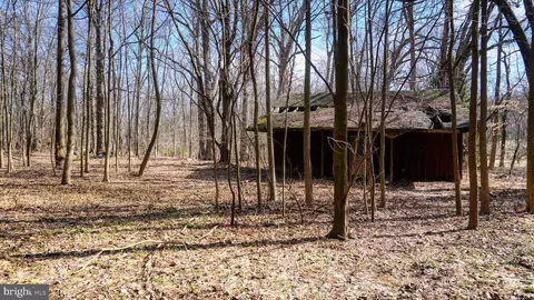 2433 Grubb Rd, Wilmington, DE 19810