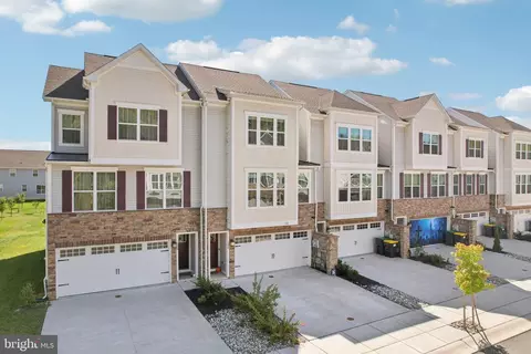 134 Torrey Dr, Newark, DE 19702