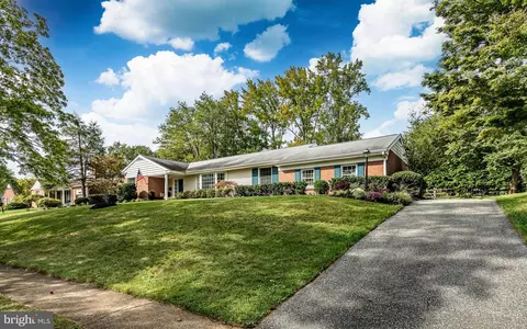 709 Foulkstone Rd, Wilmington, DE 19803