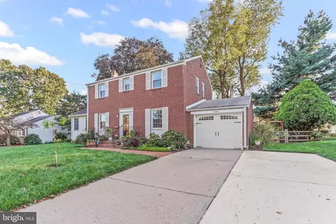 13 S Dillwyn Rd, Newark, DE 19711
